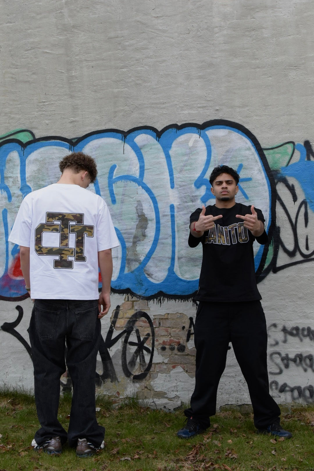 "CANITO" Black Tee